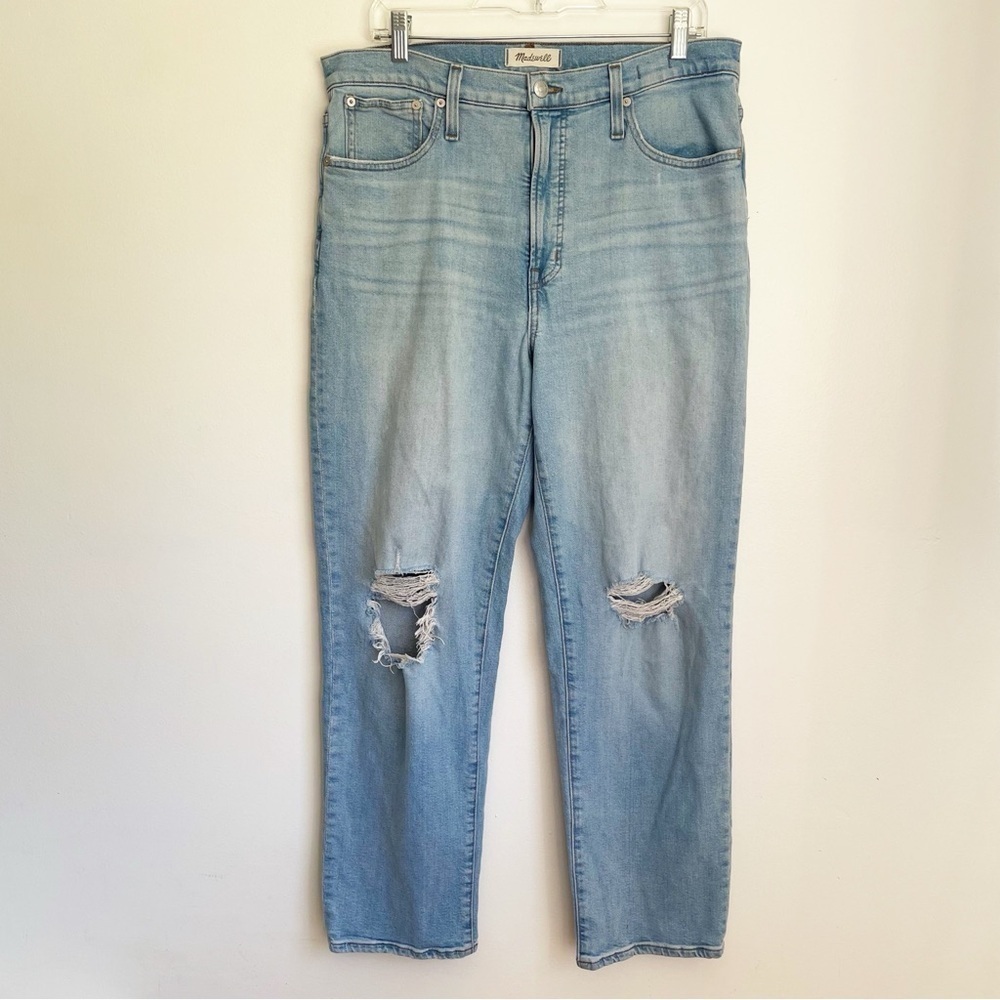 Madewell The Perfect Vintage Straight Jean in Danby Wash: Knee-Rip Edition 31 - Picture 4 of 16